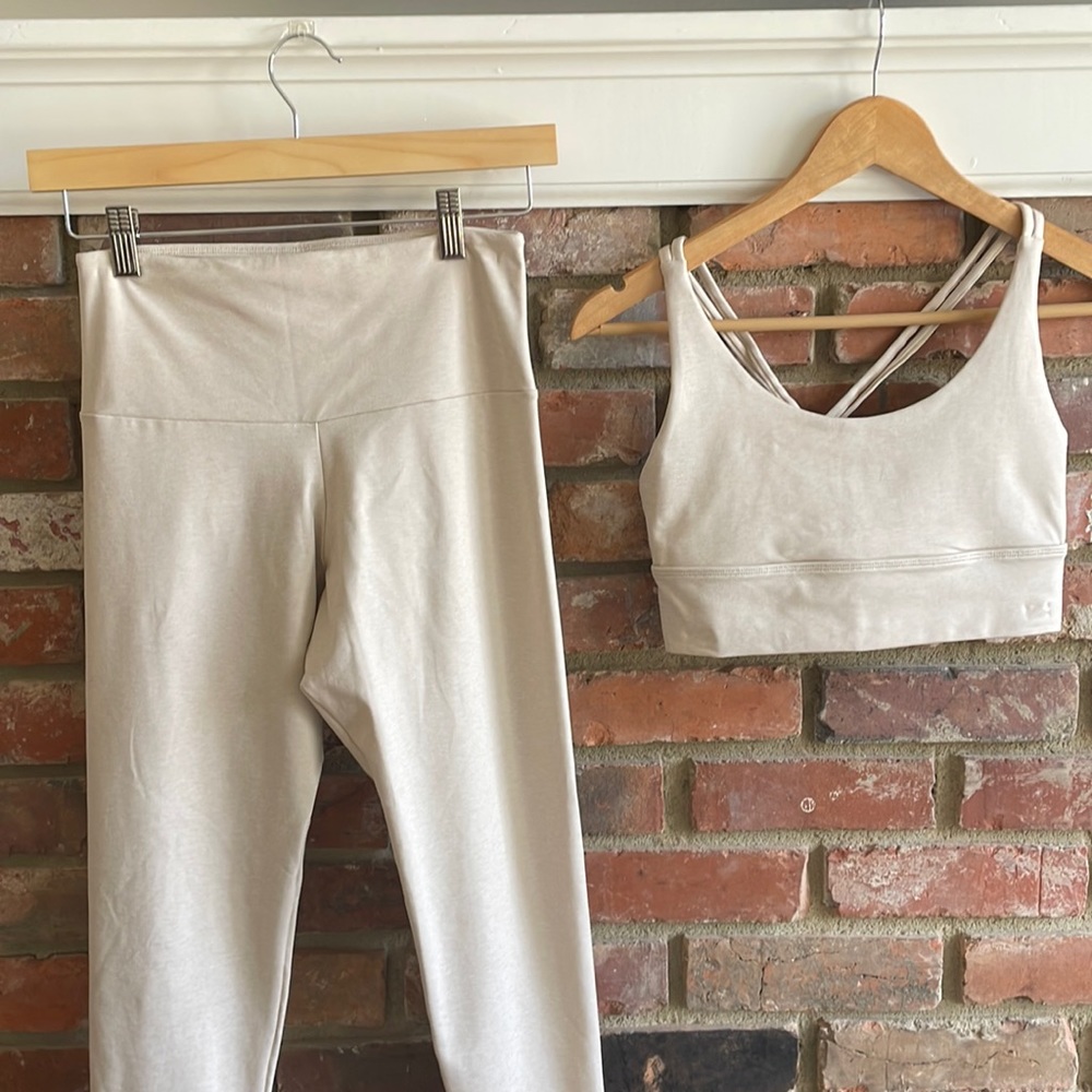 NWOT Onzie Set 🧘🏻‍♀️ Eco Luxe Leggings and Bra - S/M - Picture 4 of 7